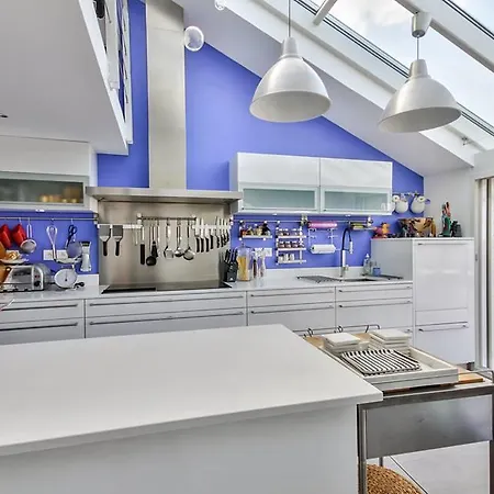 Les Pieds Dans L'eau 8 Personnes