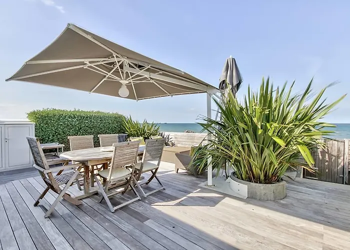 Les Pieds Dans L'eau 8 Personnes Semesterbostad