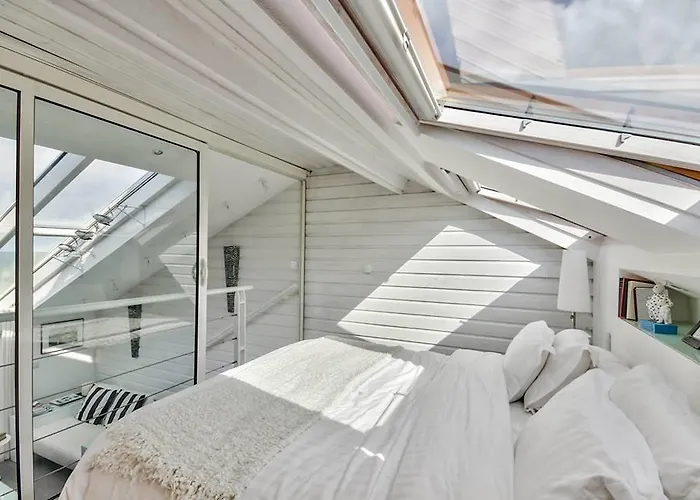 Les Pieds Dans L'eau 8 Personnes אסנלס