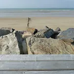 Les Pieds Dans L'eau 8 Personnes Asnelles