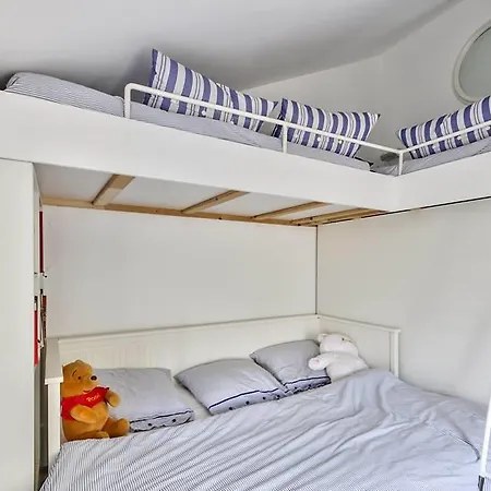 Les Pieds Dans L'eau 8 Personnes * Asnelles